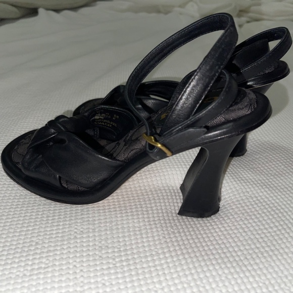 COACH QUINCEY LEATHER HEELS - Picture 4 of 7